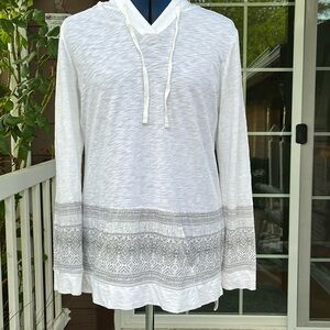 Adventura Women’s Pullover Hoodie